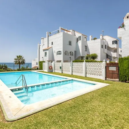 Front Sea View Penthouse Appartement Estepona
