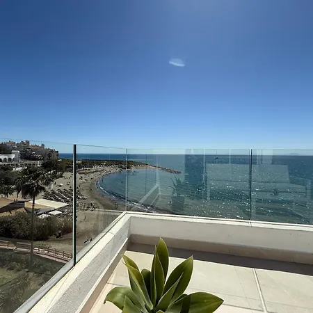 Front Sea View Penthouse *
